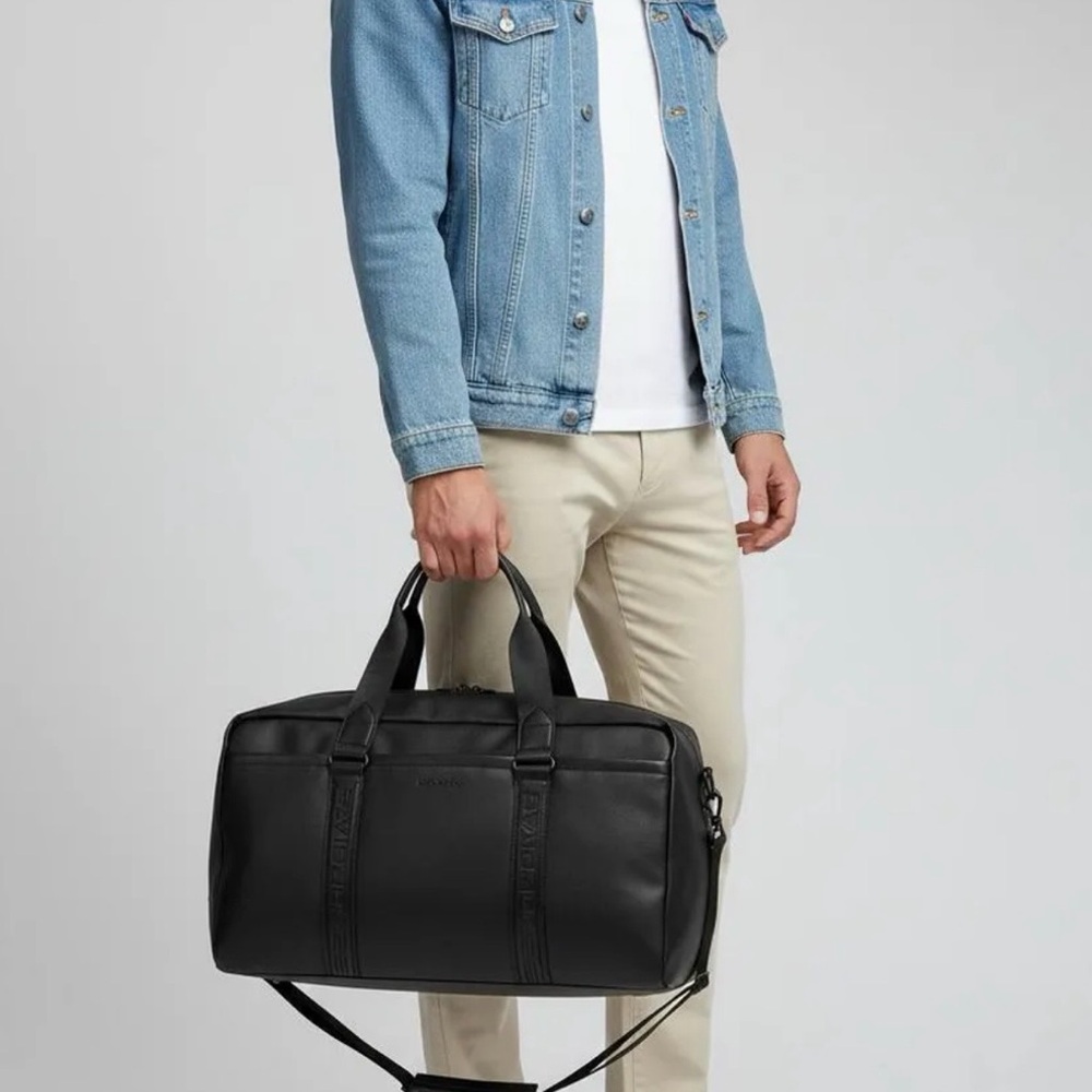 David Jones Black Leather Travel Duffle Bag Gym Weekender 20x11x9 in - Picture 11 of 12